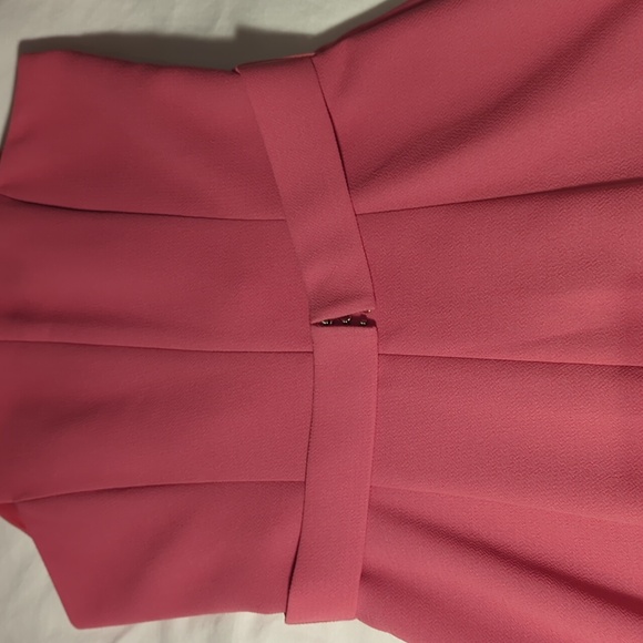 Hugo Boss Sleeveless Dress - Picture 9 of 10